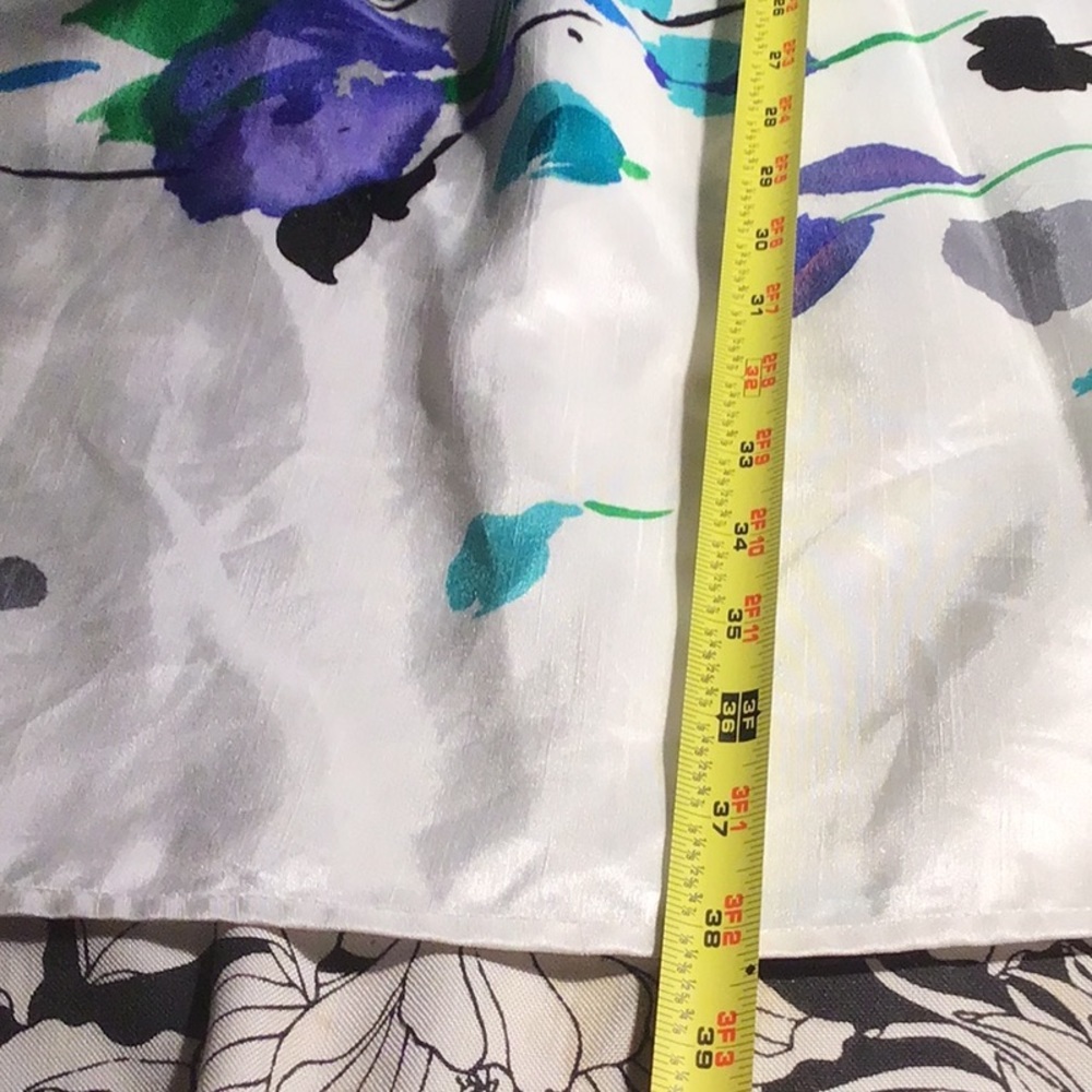 TIANA B. WHITE WITH FLORAL PATTERN DRESS SIZE 16 - Picture 8 of 13